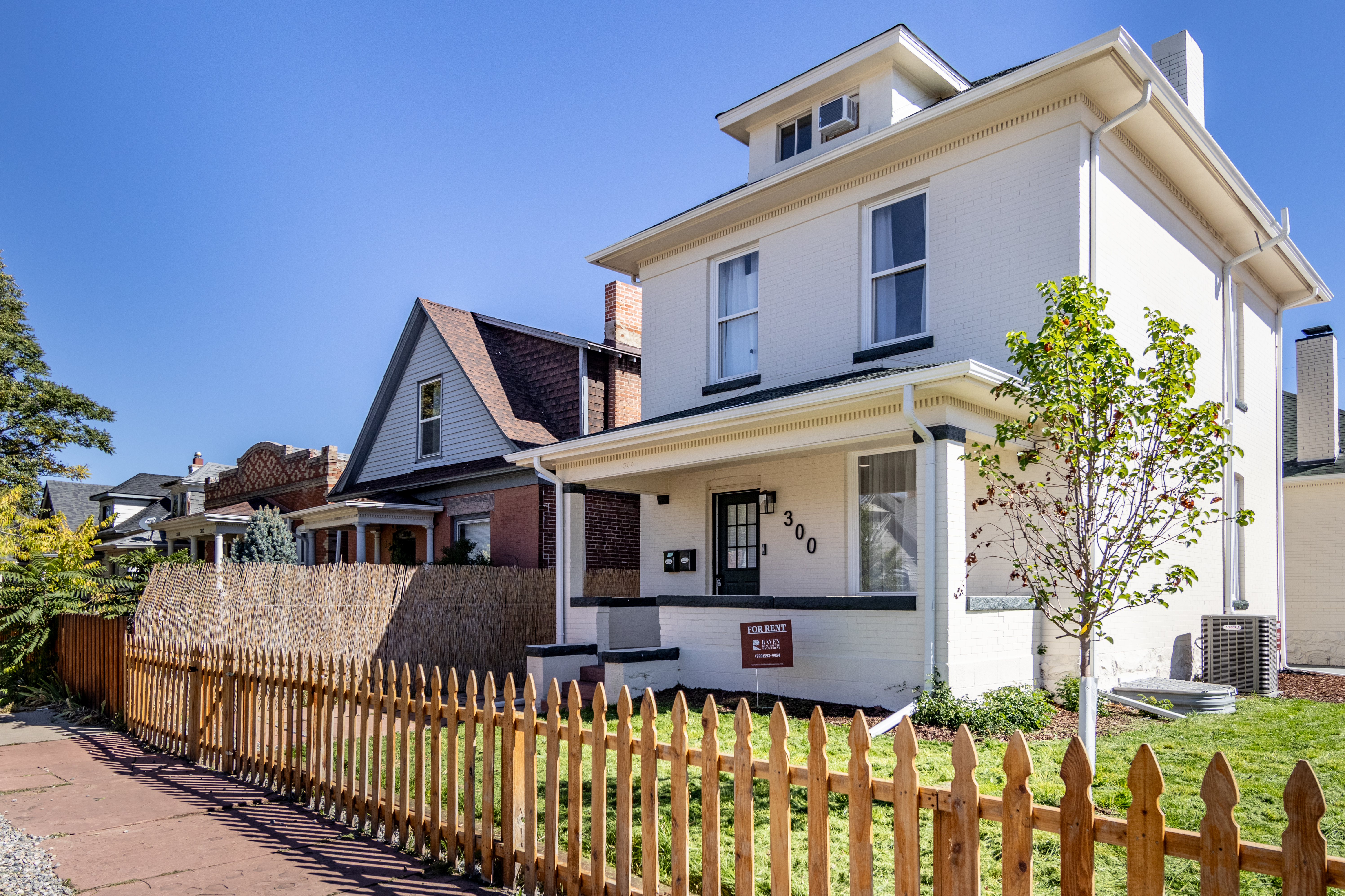 Self-Managing vs. Hiring a Property Manager in Denver: What Owners Should Consider